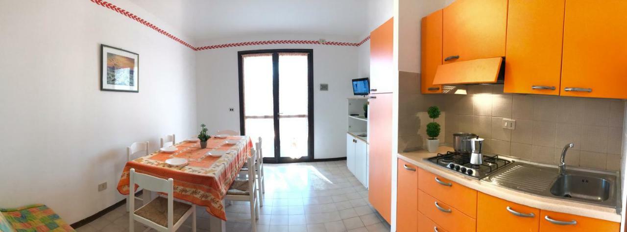 Residence Cinzia Pool Bibione Exteriör bild